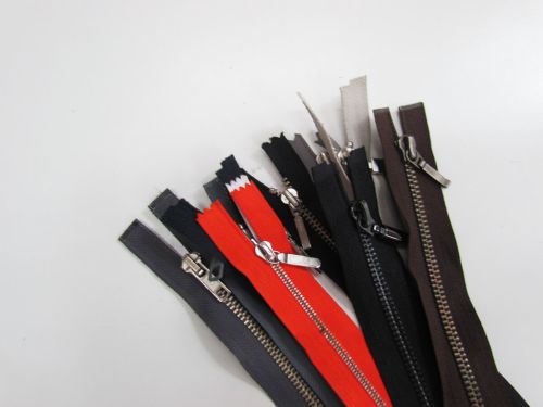 Great value Lucky Dip Metal & Chunky Zip 10 Pack- Long- ZP43 available to order online New Zealand
