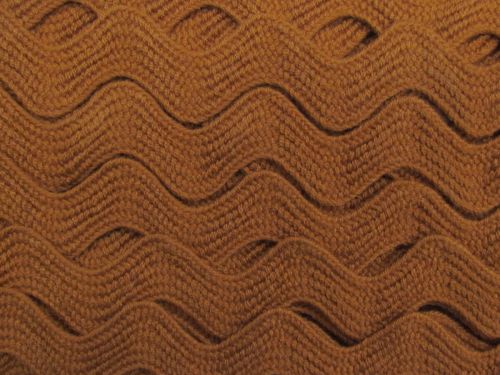 Great value 35mm Ric Rac Trim- Caramel #T1420 available to order online New Zealand