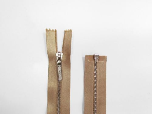 Great value 30cm Riri Satin Metal Open End Zip- Peanut #TRW307 available to order online New Zealand
