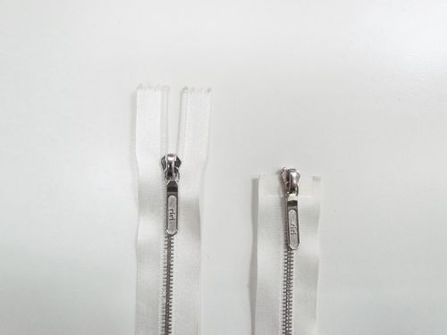 Great value 70cm Riri Satin Metal Open End 2 Slider Zip- White #TRW315 available to order online New Zealand