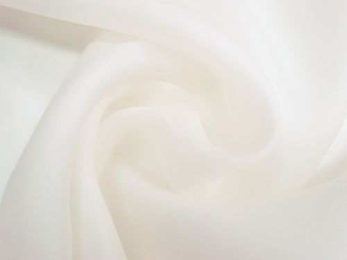 Great value Silk Organza- Buttercream #10440 available to order online New Zealand