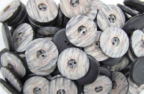 Great value Fashion Buttons- FB040 Stripe available to order online New Zealand