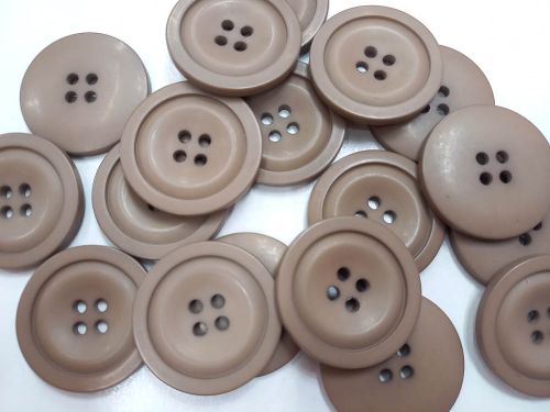 Great value 30mm Tan Fashion Button - FB236 available to order online New Zealand