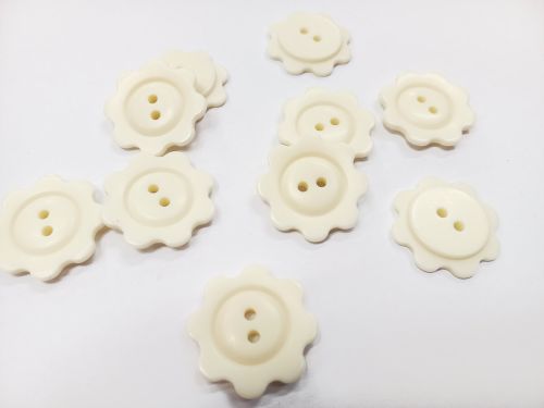 Great value 24mm Flower Button- FB376 available to order online New Zealand