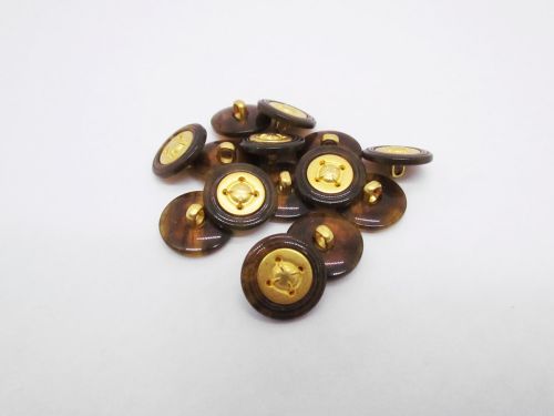 Great value 18mm Button- FB510 Gold available to order online New Zealand