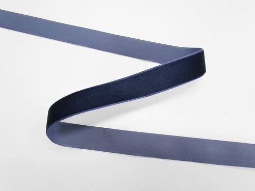 Great value 19mm Velvet Ribbon- Navy #T651 available to order online New Zealand