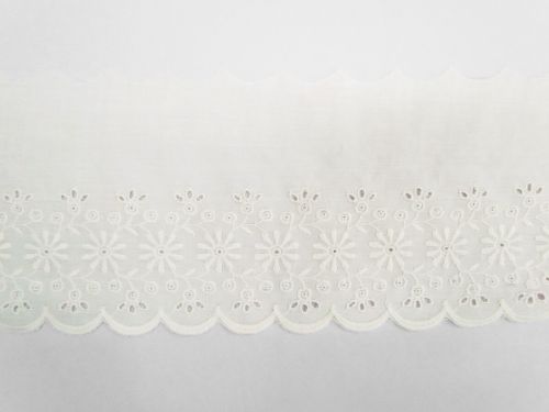 Great value 12cm Daisy Dreams Broderie Trim- Cream #T708 available to order online New Zealand